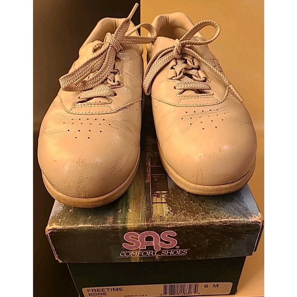 SAS Free Time Walking Shoes Womens Size 6 M Lace Up Bone Oxford With Box, Etc.